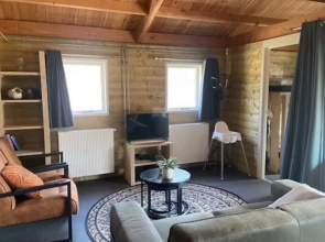 Modern Cabin-style Bungalow