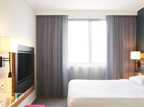 MOXY Milan Malpensa Airport