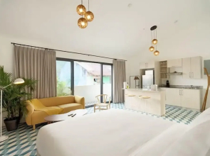 w Fancy Loft in Santa Ana