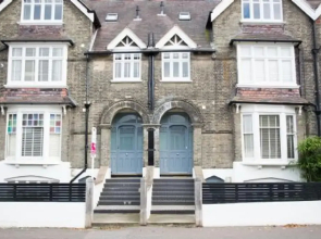 Host Stay Apartment 5 York Terrace
