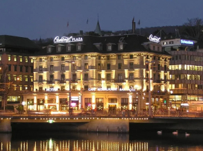 Central Plaza Hotel