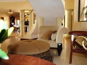 The Blue Crane Villa