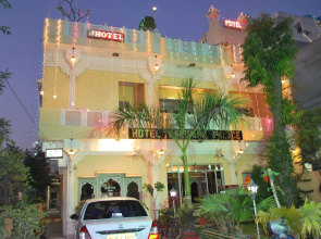 Hotel Bani Park Palace
