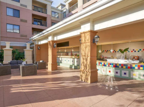 Courtyard Orlando Lake Buena Vista in the Marriott Village