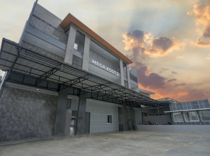 OYO 945 Mega Kost 2