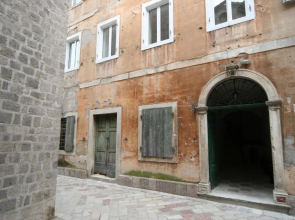 Apartment Kotor