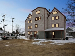 Simple And Cozy Apartment Just Mins To Loon Mountain And Waterville Valley 1 Bedroom Condo by Redawning