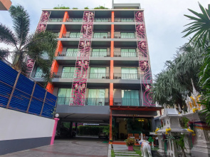 Baan Nilrath Hotel