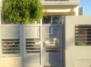 Anna Apartments I