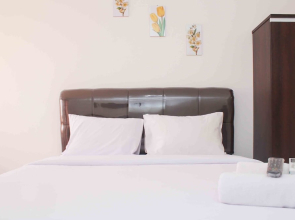Chic and Cozy Studio at Riverview Jababeka Apartment