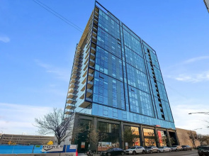 Fulton Market Penthouse 4BR Family Fun Views