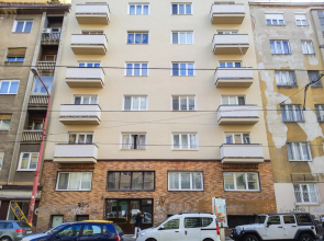 Central apartments by Kovee