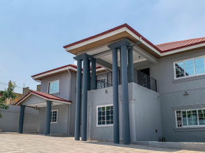 Conys Guest House