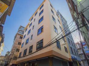 OYO 273 Hotel Rara Palace