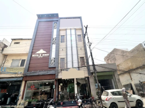 OYO 15653 Hotel Sukh Regency