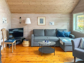 Beautiful Home in Lyngdal With 2 Bedrooms and Wifi