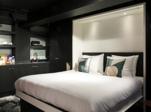 Leonardo Hotel Rotterdam Savoy