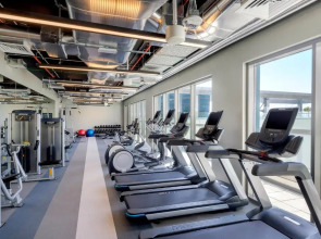 Element Al Mina, Dubai