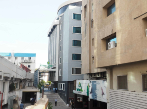 Lemon Tree Hotel Banjara Hills