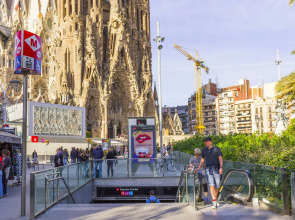 Hostemplo Sagrada Familia