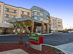 Courtyard by Marriott Warner Robins