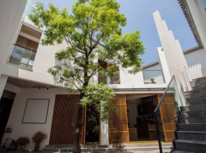 Dali Xi Yue Shen Cang Inn