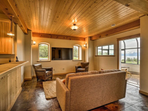 Home w/ Kachemak Bay View - 5 Miles to Downtown!