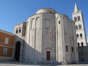 Luxurious Apartment in Novigrad with Terrace