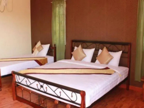 New May Haw Nann Villa