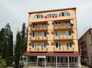 Hotel Ritsa