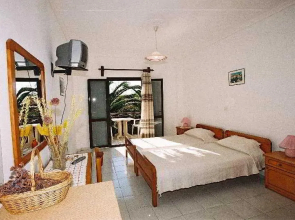Avra Apartments