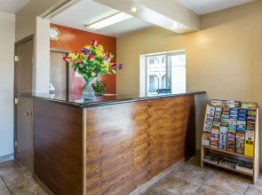 Rodeway Inn & Suites