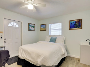 Pet-friendly Stuart Studio < 3 Mi to Downtown!