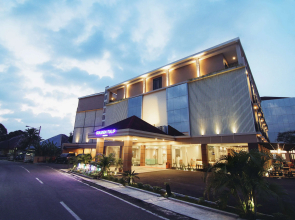 Golden Tulip Belitung