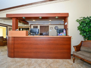 Americas Best Value Inn & Suites Warren Detroit