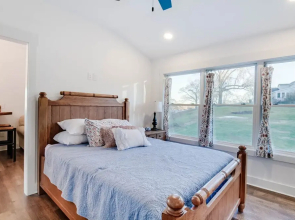 Goodview Lake House w/ Boat Dock, Kayaks & Views!