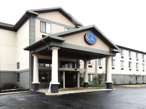 Comfort Suites Twinsburg