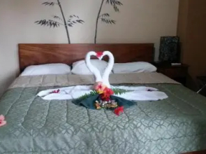 Mar y Selva Ecolodge