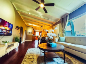 3B Achome Parking Wifi Fully Fenced Yard Jacuzzi