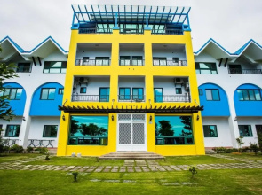After Hill Greenhouse Resort