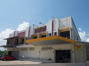 OYO 899 Gold Line Guest House