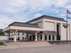 Hampton Inn Joplin