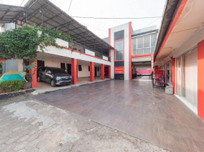 RedDoorz Syariah @ Cibadak Sukabumi