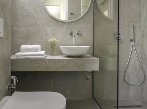 Diamond Apartments & Suites