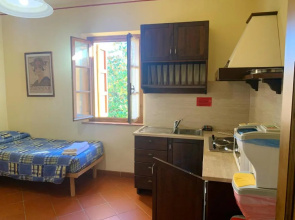 2 bedrooms appartement with shared pool terrace and wifi at Montecarlo