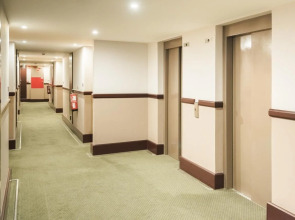 Holiday Inn Express and Suites Lisbon Principe Real by IHG