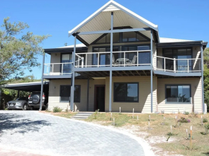 Jay's Beach House