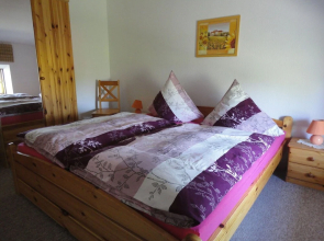 Beautiful Farmhouse Flat With Garden