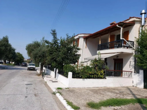 Fedra House