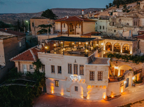 Helios Cave Hotel